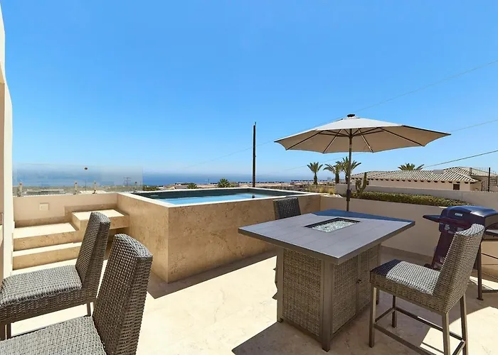Apartment Penthouse Paradise, Arch & Ocean Views, Private Pool! *