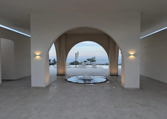 Penthouse Paradise, Arch & Ocean Views, Private Pool! Apartment Cabo San Lucas